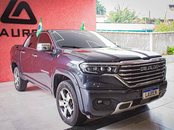 RAM RAMPAGE 2.0 HURRICANE 4 TURBO GASOLINA R/T 4X4 AUTOMÁTICO